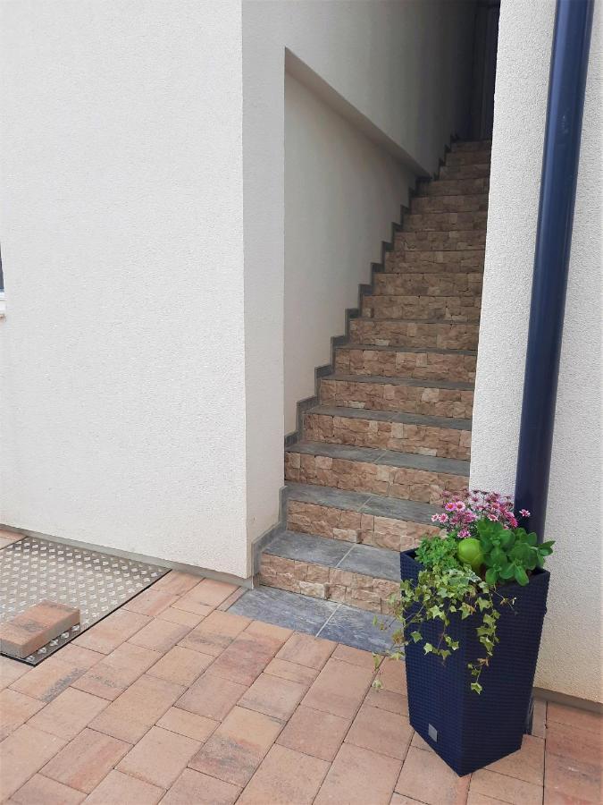 נין Apartman Bamboo מראה חיצוני תמונה